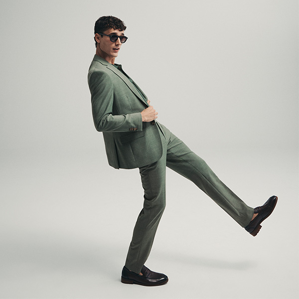 Men's Outfits for Date Night | Dress to Impress This Valentine's Day 